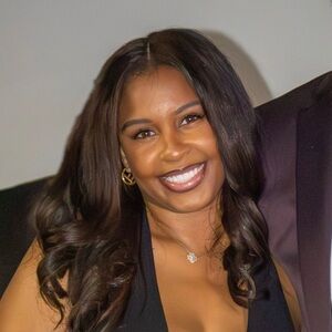 Meet your Posher, Candice